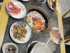 -锤头鲨毛肚海鲜烤肉自助餐厅(国购广场店)