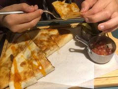 -刀叉遇上筷子中西融合餐厅(南开店)