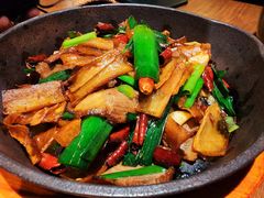 -云海肴·汽锅鸡·云南代表菜(天山百盛优客店)