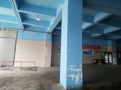 -渔人湾码头海鲜市场负二楼