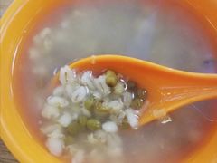 -同济大学本部学苑饮食广场