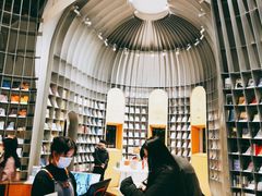 -思南书局·诗歌店