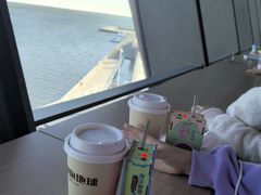 -抱抱地球咖啡馆(国家海洋博物馆店)
