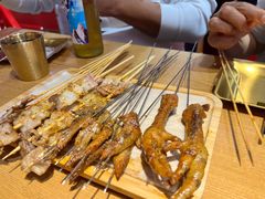 -三顾烤庐·烤鱼·烧烤·龙虾(奉贤店)
