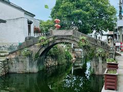 -丝绸小镇荻港古村