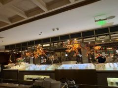 -半岛翡丽海鲜自助餐厅(观风亭店)