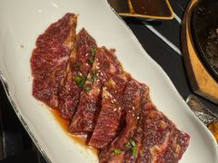 -山川小町·极番烧肉(新地假日广场店)