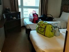-香港华美达海景酒店