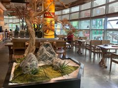 -蜜桃餐厅·伴山(湖滨商业街店)