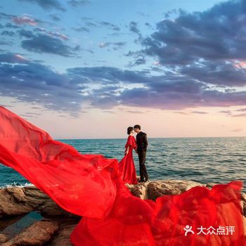 拍摄之前都会问我们的风格和喜好