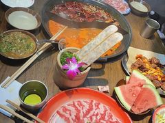 -萍姐火锅·公路夜市(武汉首店)