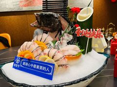 -鼎泰亨·海鲜牛肉餐厅(滨江店)