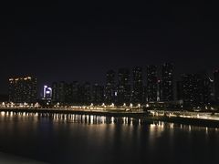 -南京眼步行桥