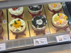 -花花卷卷·鲜食蛋糕(静安久光百货店)