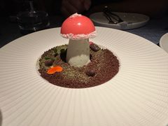 -弦月窗LUNETTE BY AMANDA(复兴路店)