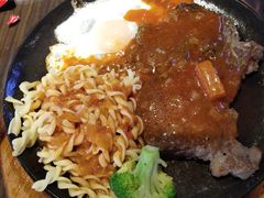 英伦私享牛排-豪享来中西餐厅(延安东路店)