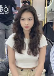 -十六番发型师事务所