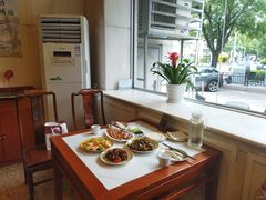-鸿宾楼(展览馆路店)