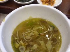 -乡党臊子面(丰庆公园店)