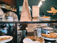 面包甜点陈列柜-Pie Bird(新闸路店)
