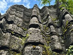 -梭布垭石林景区