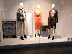 -H&M(天一广场店)
