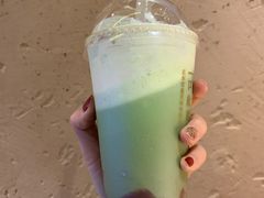 -奈雪的茶(青岛卓悦里INTOWN店)