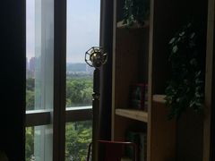 -乐宴KTV(华强北中航城君尚购物中心店)