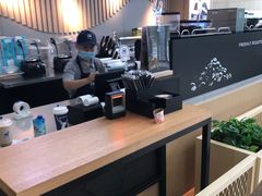 -瑞幸咖啡(重医附二院江南院区店)
