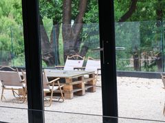 -J Create城市露营咖啡·简餐·宠物(上海动物园店)