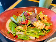 -Ameigo梅果·云贵川bistro(长宁来福士店)