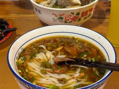 -矮子粉店1985·长沙米粉(湘春路店)