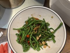 -黄泥岗·地道湖北菜(奥特莱斯店)