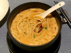 胶东炝锅面-鲁采LU STYLE(新天地店)
