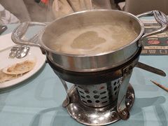 -金马门国际美食百汇(珞喻路店)