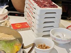 -八合里潮汕鲜牛肉火锅(上海汇智广场店)