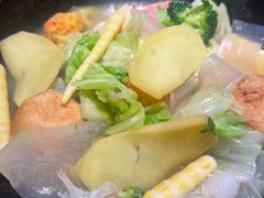 -万记麻辣烫国展总店