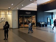 -杉杉奥特莱斯广场(哈尔滨店)