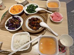 -杭州西湖银泰百货