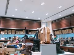 -UGG(燕莎奥特莱斯购物中心店)