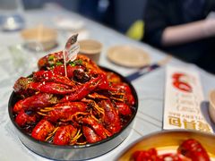-巴厘龙虾·榜首油焖大虾(洞庭·艺术洋房店)