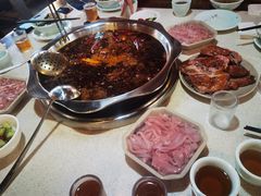 -九尺赵老四鲜鹅肠火锅
