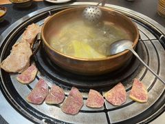 -阿山卓·野生菌火锅·纳西火塘烤肉