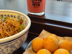 -龙湖杭州滨江天街
