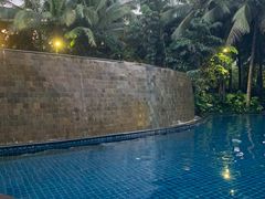 -三亚湾海居铂尔曼度假酒店