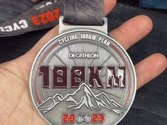 -迪卡侬(高新万达店)