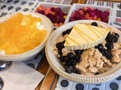 焦糖乌龙奶茶冰-堂屋糖水店(愚园店)