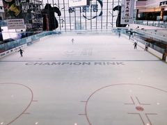 -冠军冰场CHAMPION RINK(凯德广场店)