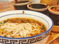 -矮子粉店1985·长沙米粉(湘春路店)