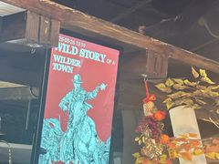 -暴风岛沉浸式体验馆(百联世纪店)